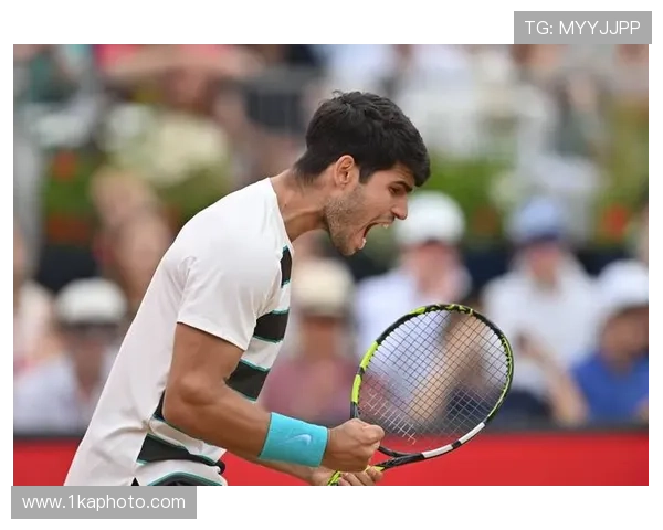 莱赫奇卡横扫晋级大师赛决赛